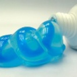 Trị Mụn Đầu Đen Nhanh Chóng Bằng Kem Đánh Răng